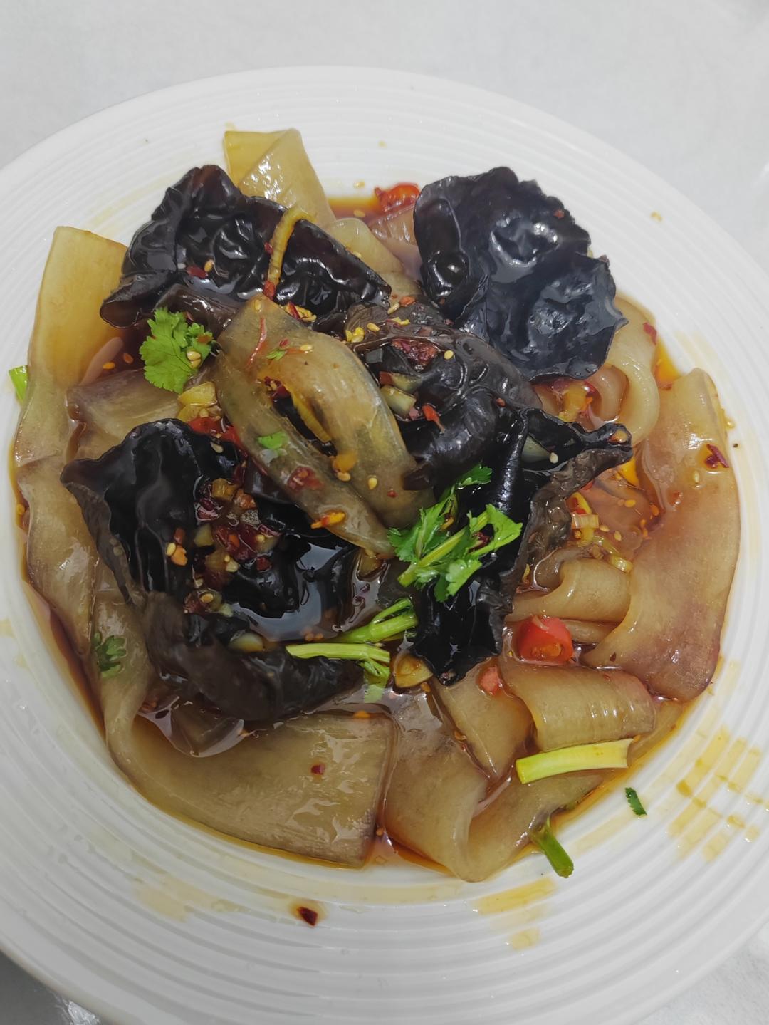 酸辣开胃～满足了我一整个夏天的吃法～