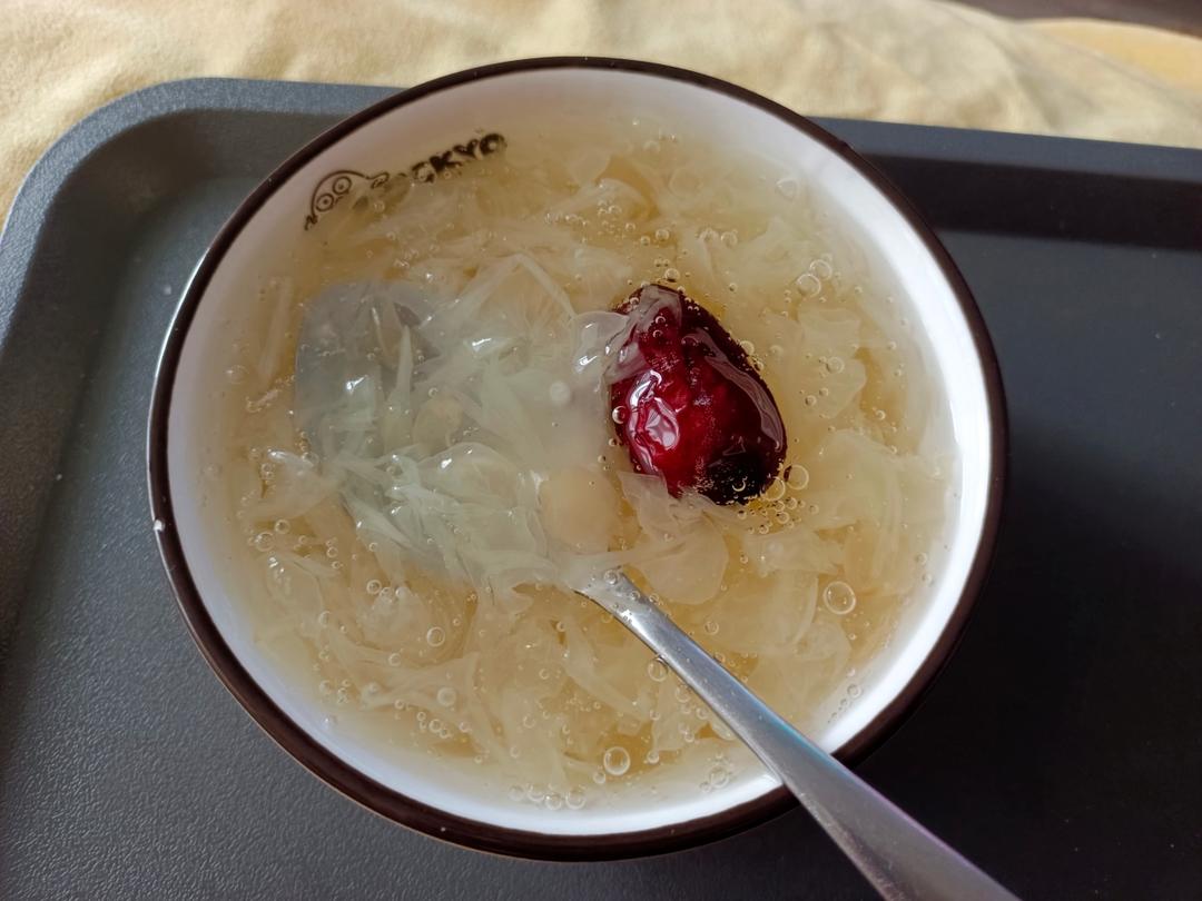 小美版银耳汤