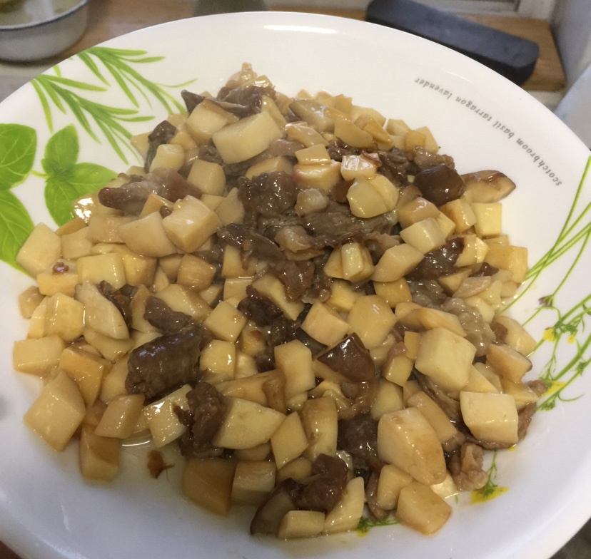 杏鲍菇牛肉粒