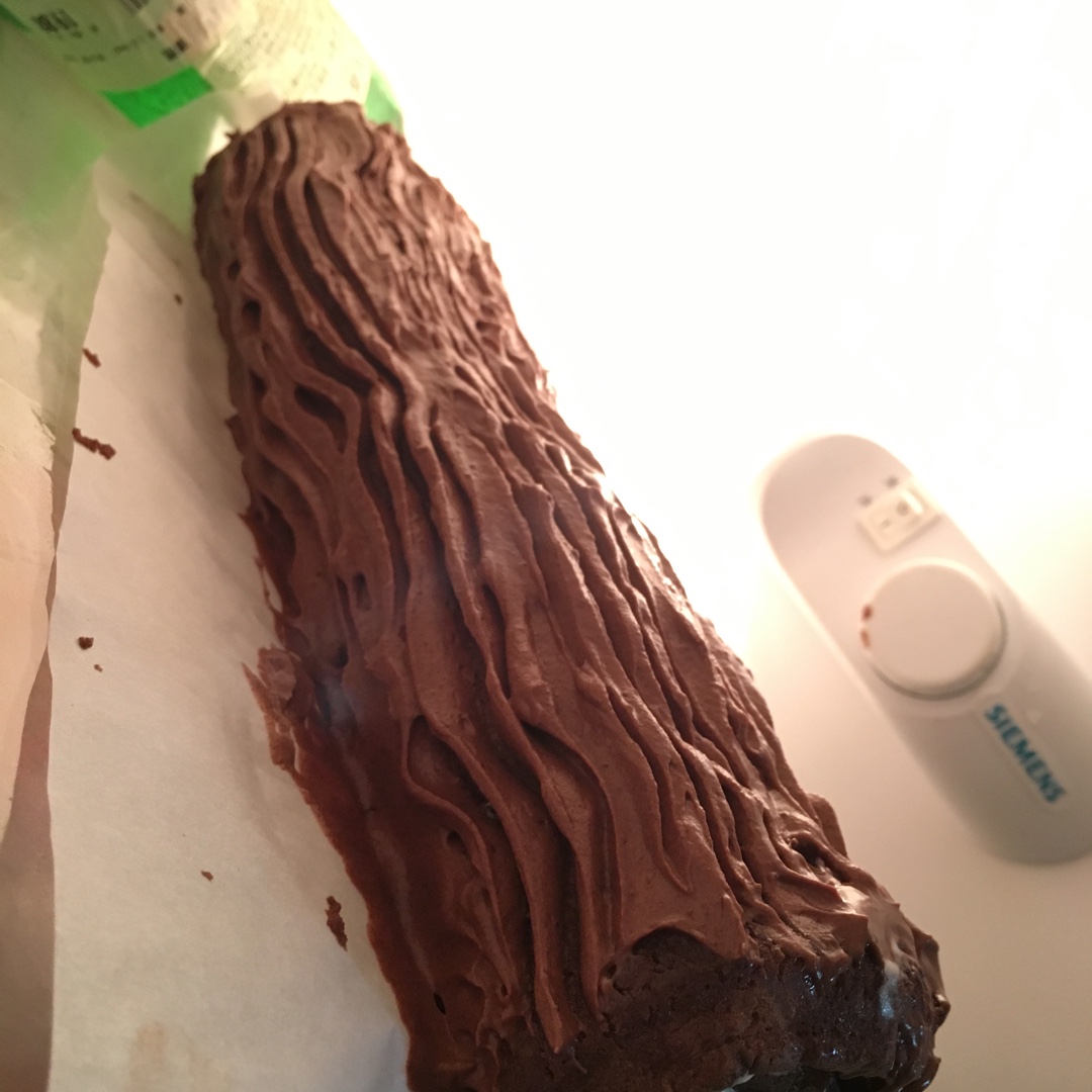圣诞树干蛋糕（Christmas Log）