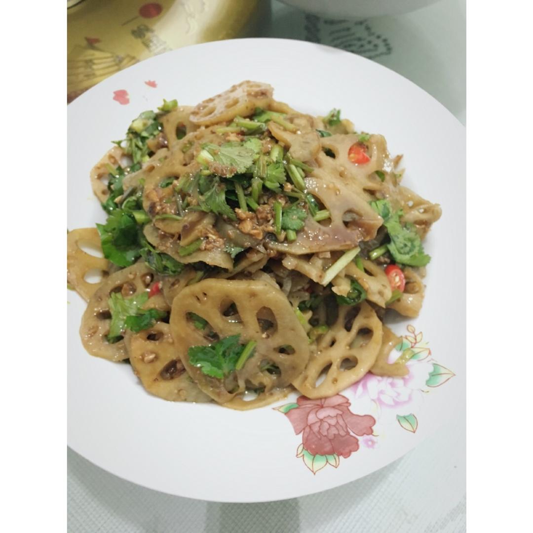 凉拌藕片