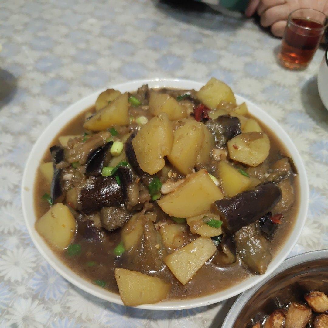 土豆炖茄子