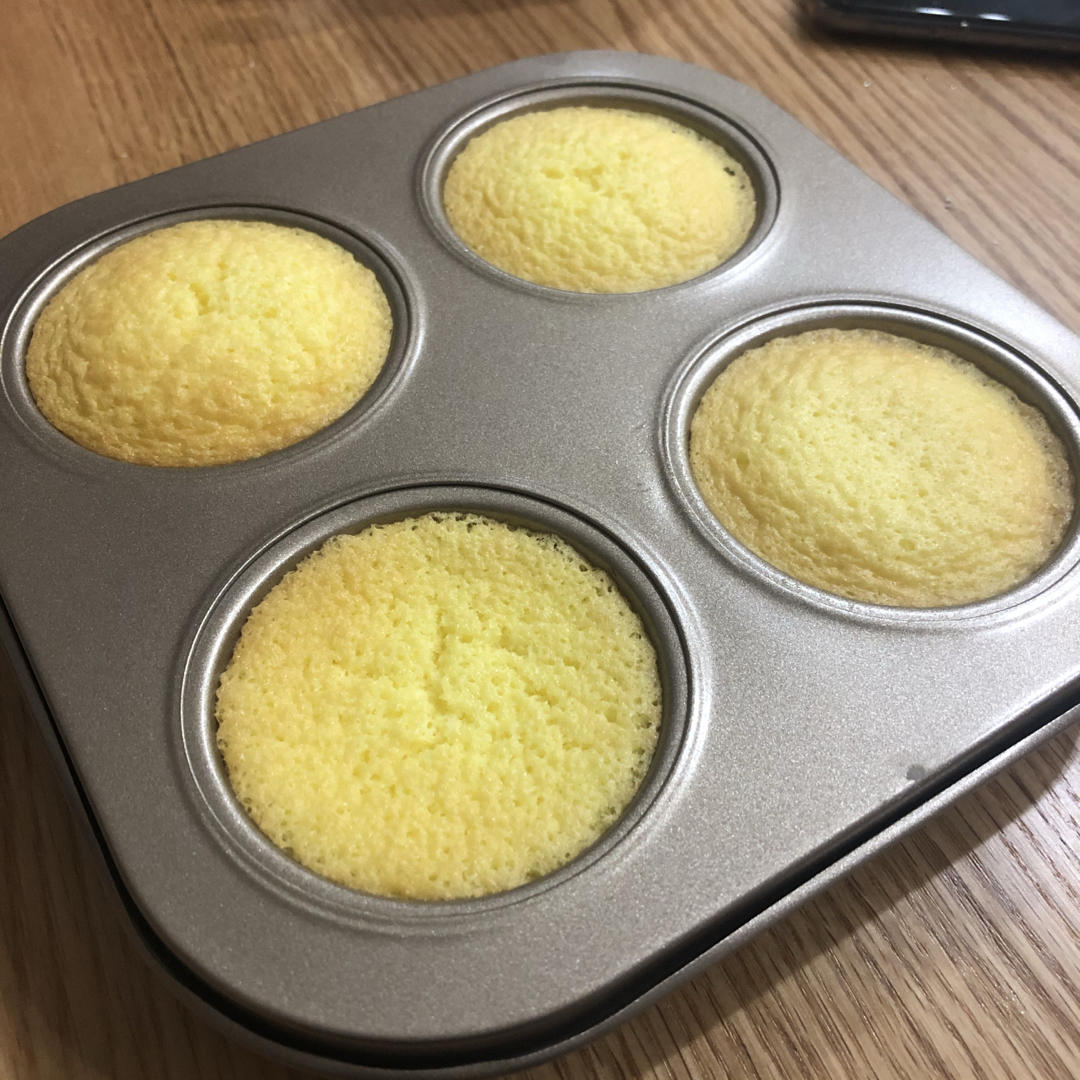 比戚风还要柔软Q弹的海绵蛋糕