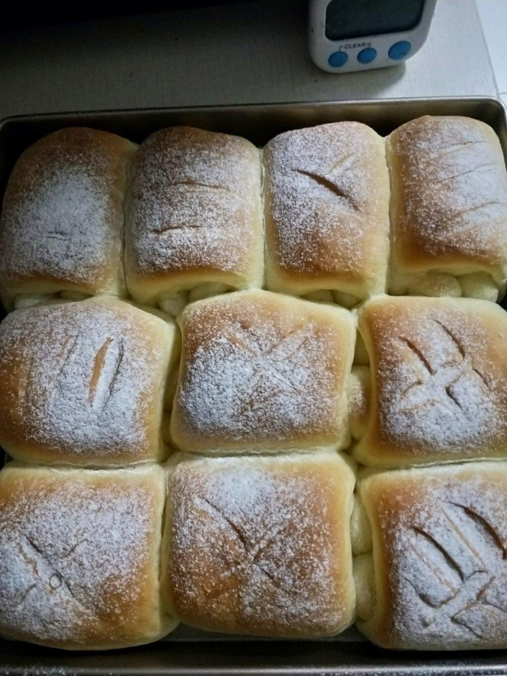 软到不知所措的牛奶卷