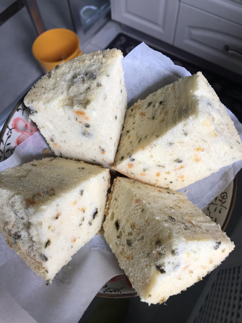 香葱肉松咸口戚风|松软可口，容易上瘾！