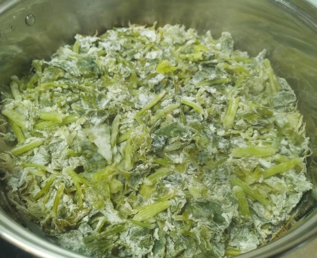 蒸芹菜叶子——寻找蒸野菜的味道