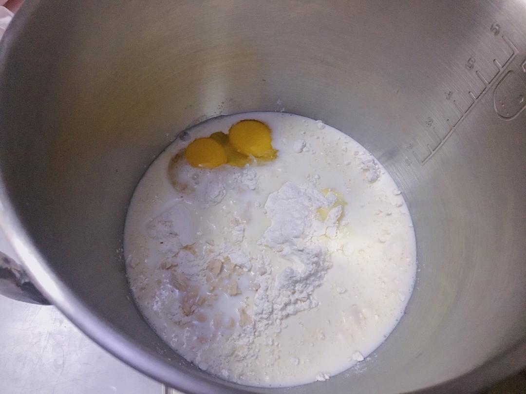 纯奶手撕吐司的做法 步骤1