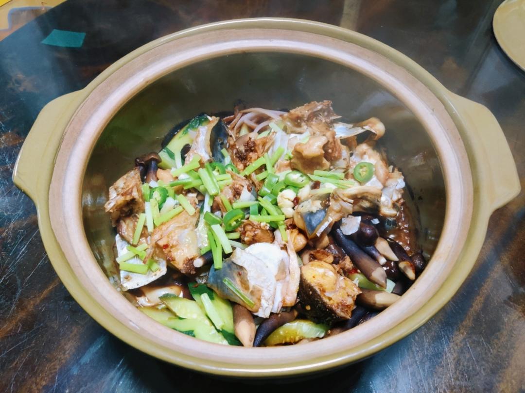 【0068】啫啫鱼头煲 <302小厨房>