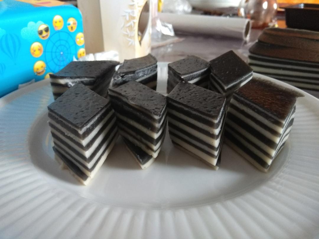 芝麻椰汁千层糕