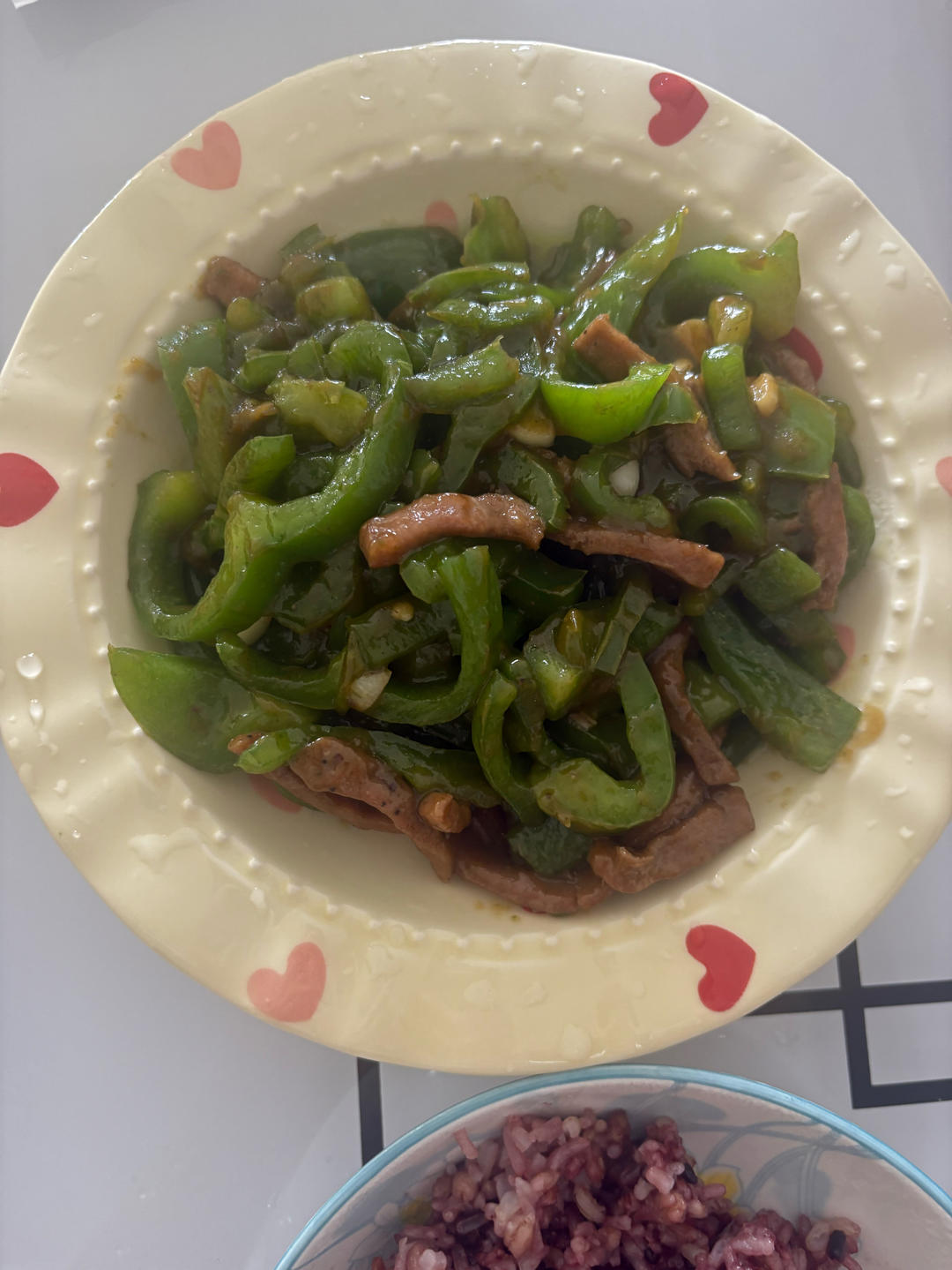 增肌减脂牛排炒青椒