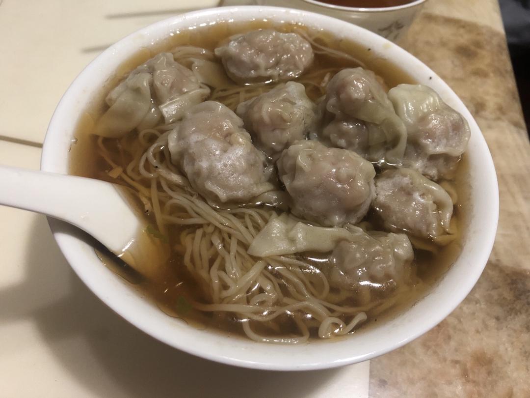 馄饨汤底