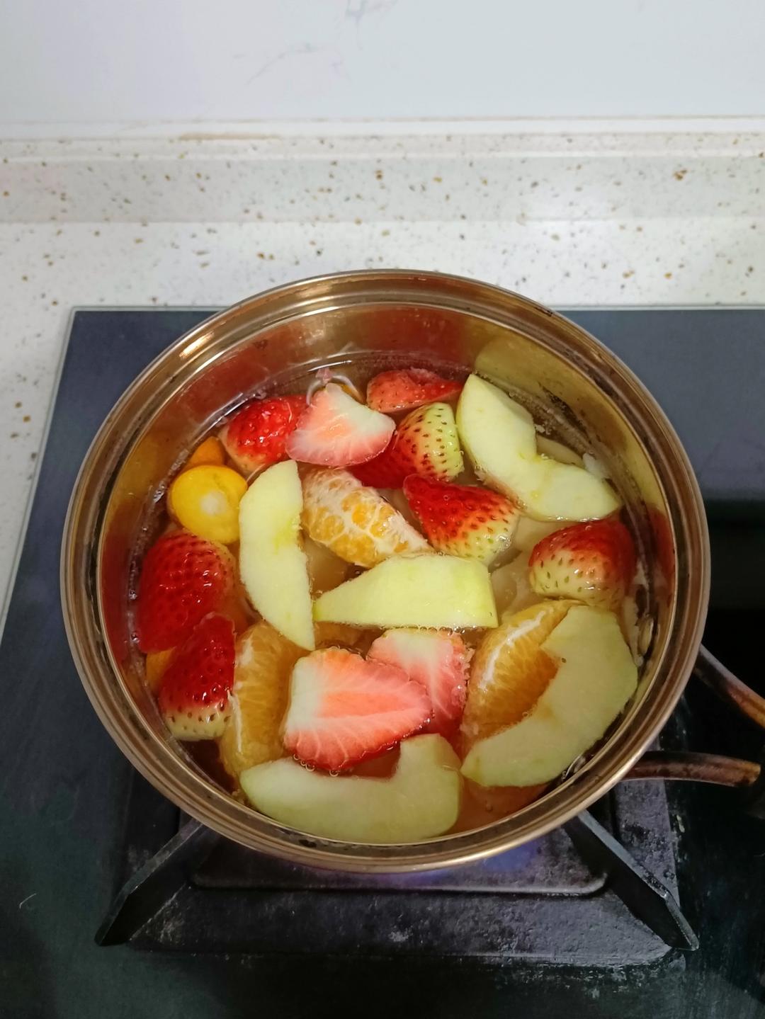 自制冬日热饮水果茶，酸甜好喝又解渴，暖胃健康