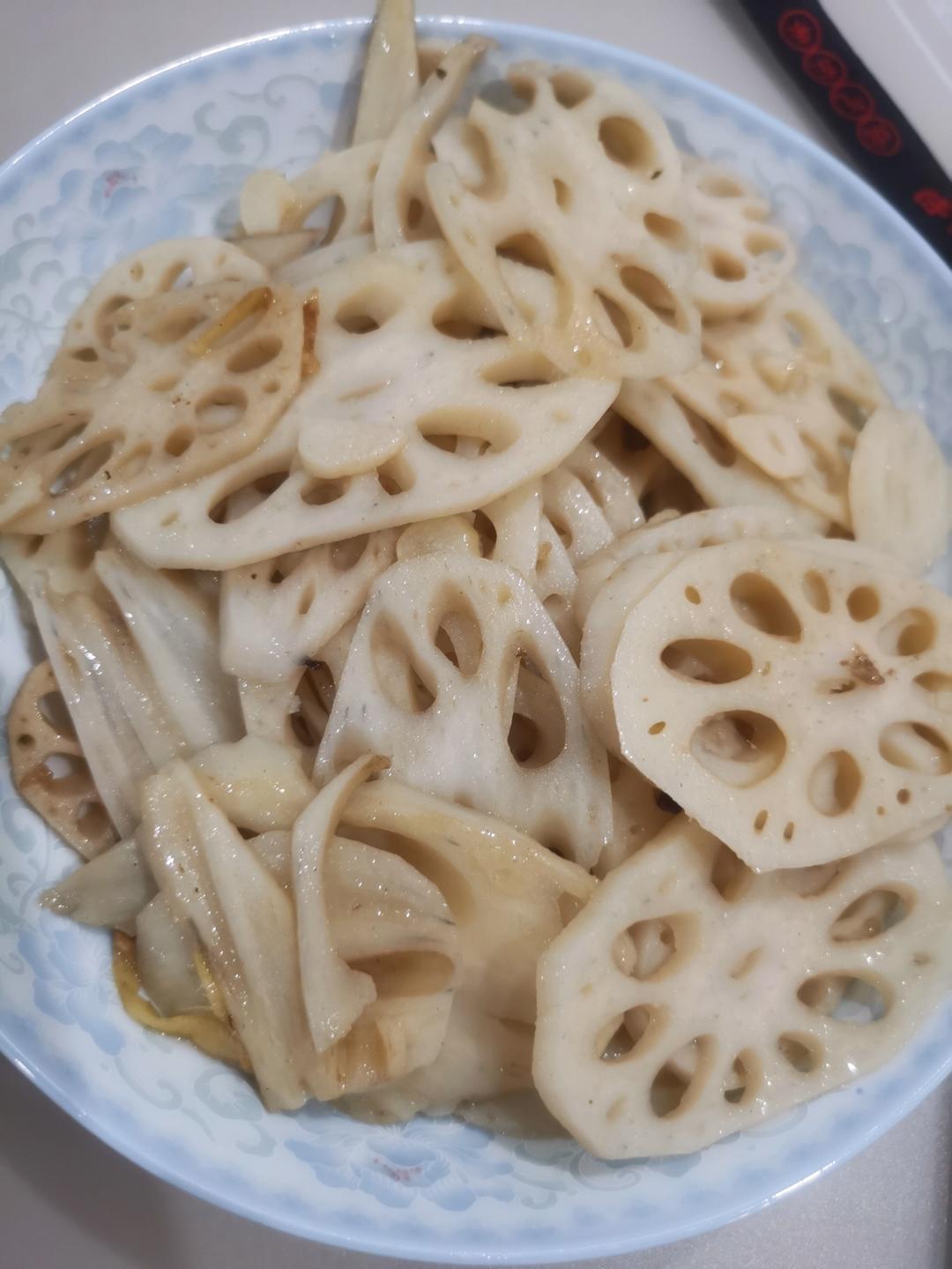 清炒藕片