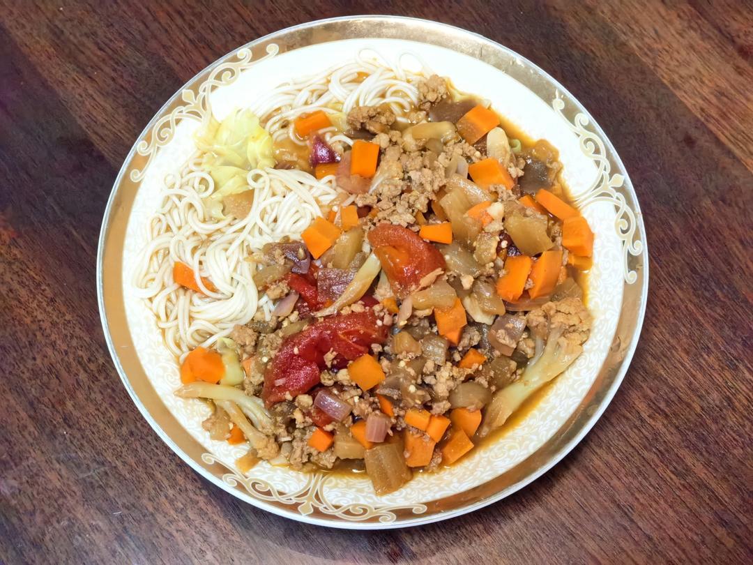 茄丁肉酱打卤面