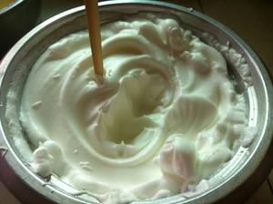 酸奶蛋糕（电饭锅版）的做法 步骤2
