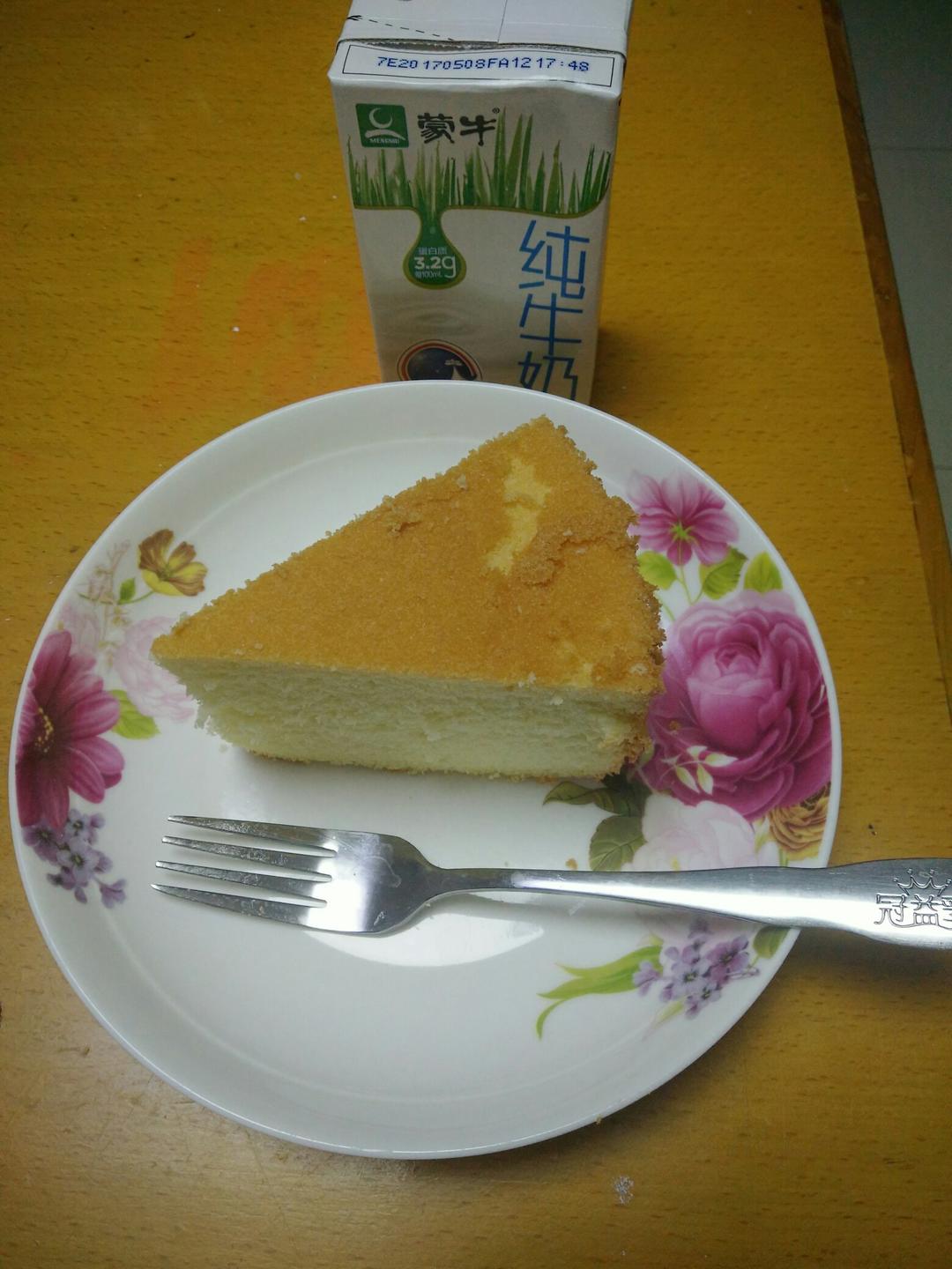 烤箱做蛋糕（戚风蛋糕的做法）