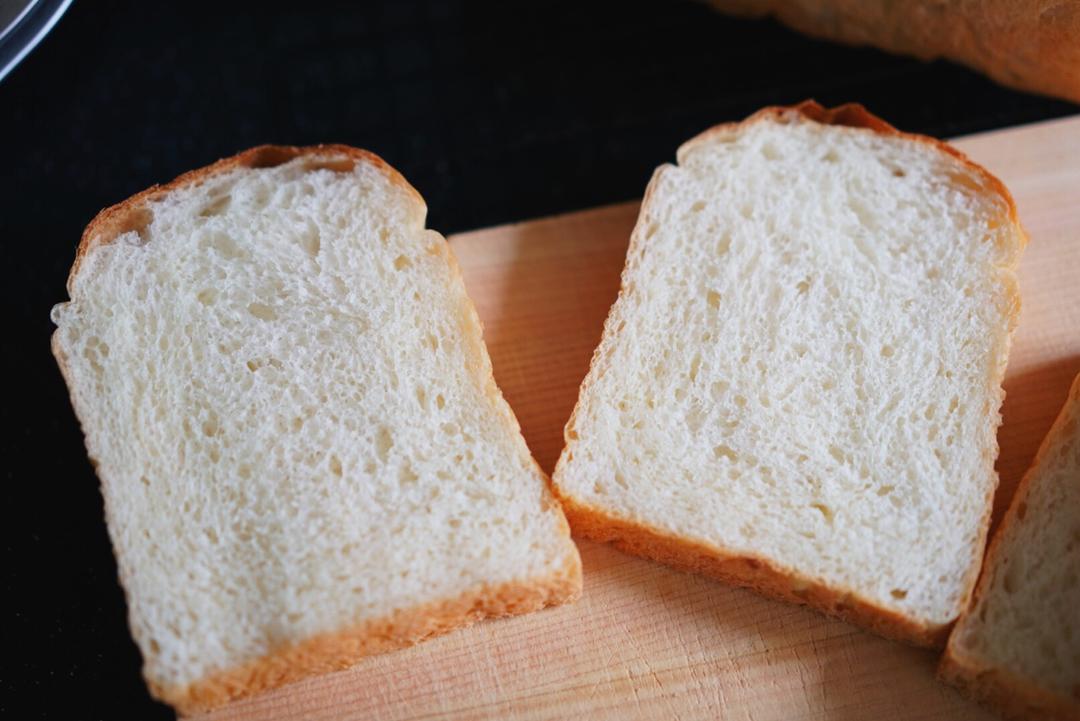 《银座顶级吐司》—— 蜂蜜吐司（中种法）