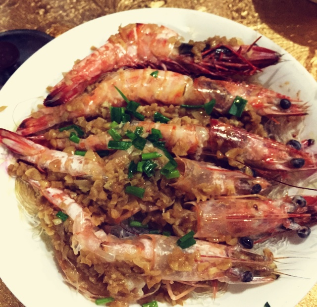 蒜蓉粉丝蒸大虾