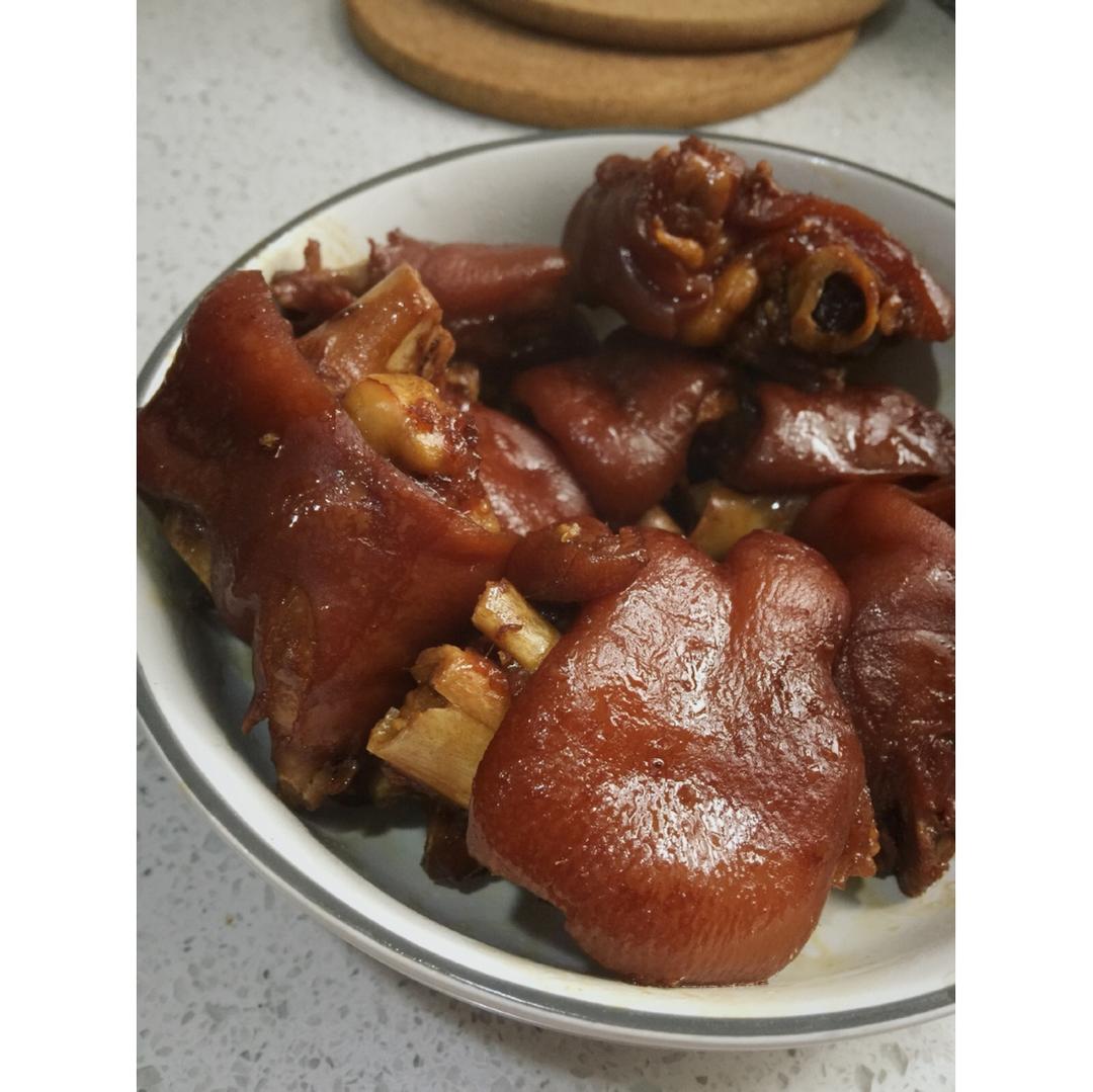 【电饭煲猪蹄】