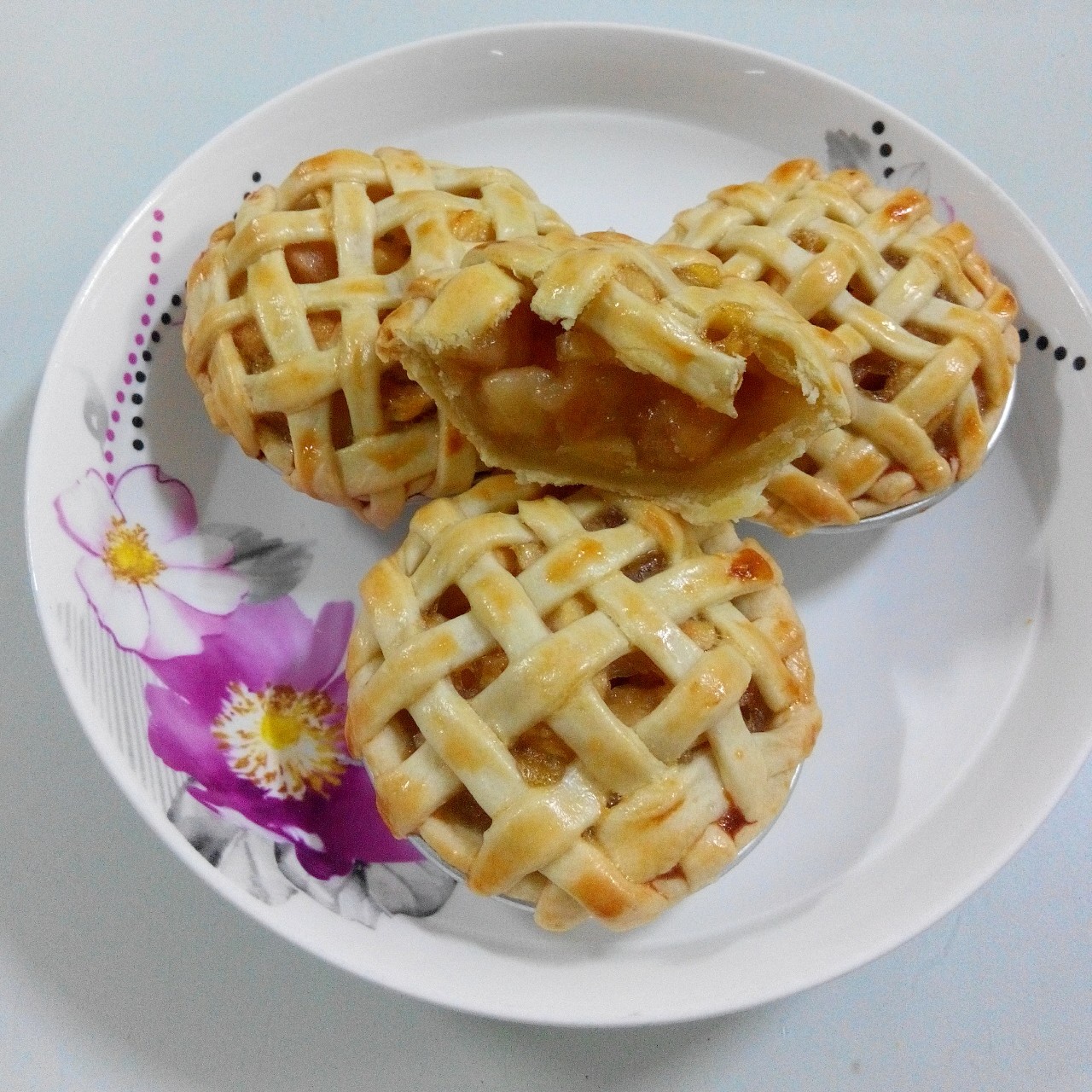 小小苹果派