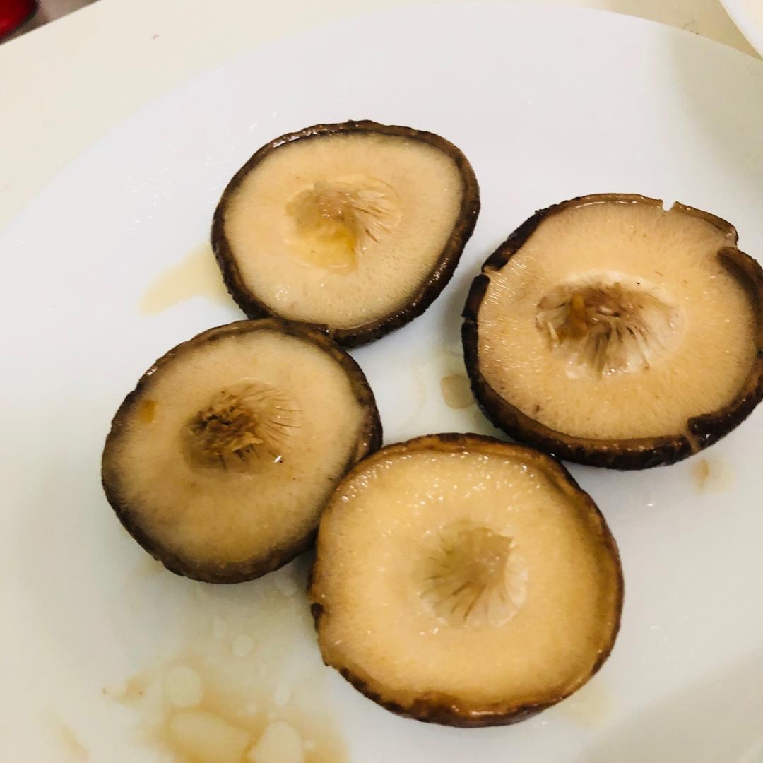 保留最原始鲜味儿的煎口蘑