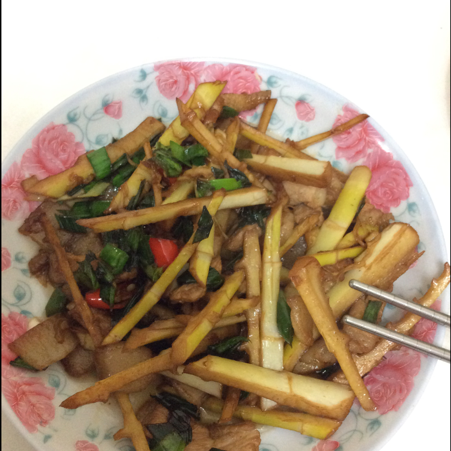 春笋炒五花肉