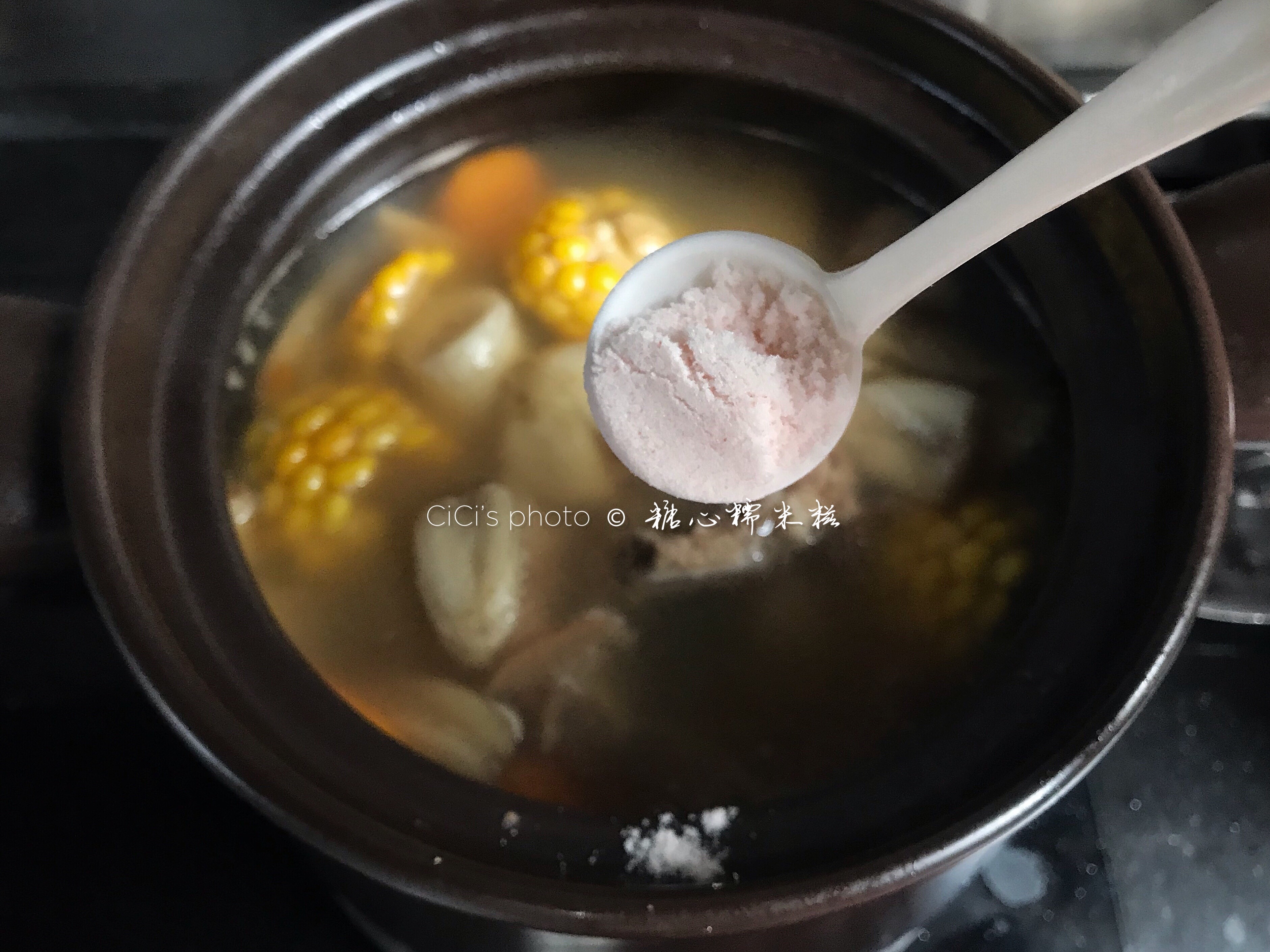 【牛蒡胡萝卜玉米猪骨汤】的做法 步骤18