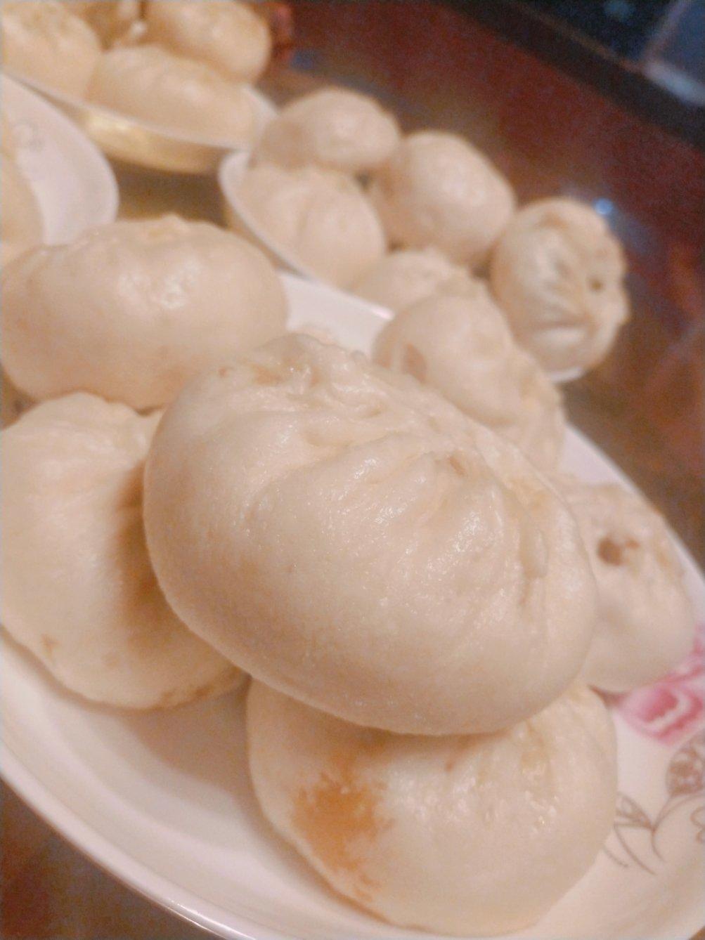 萝卜丝鲜肉包