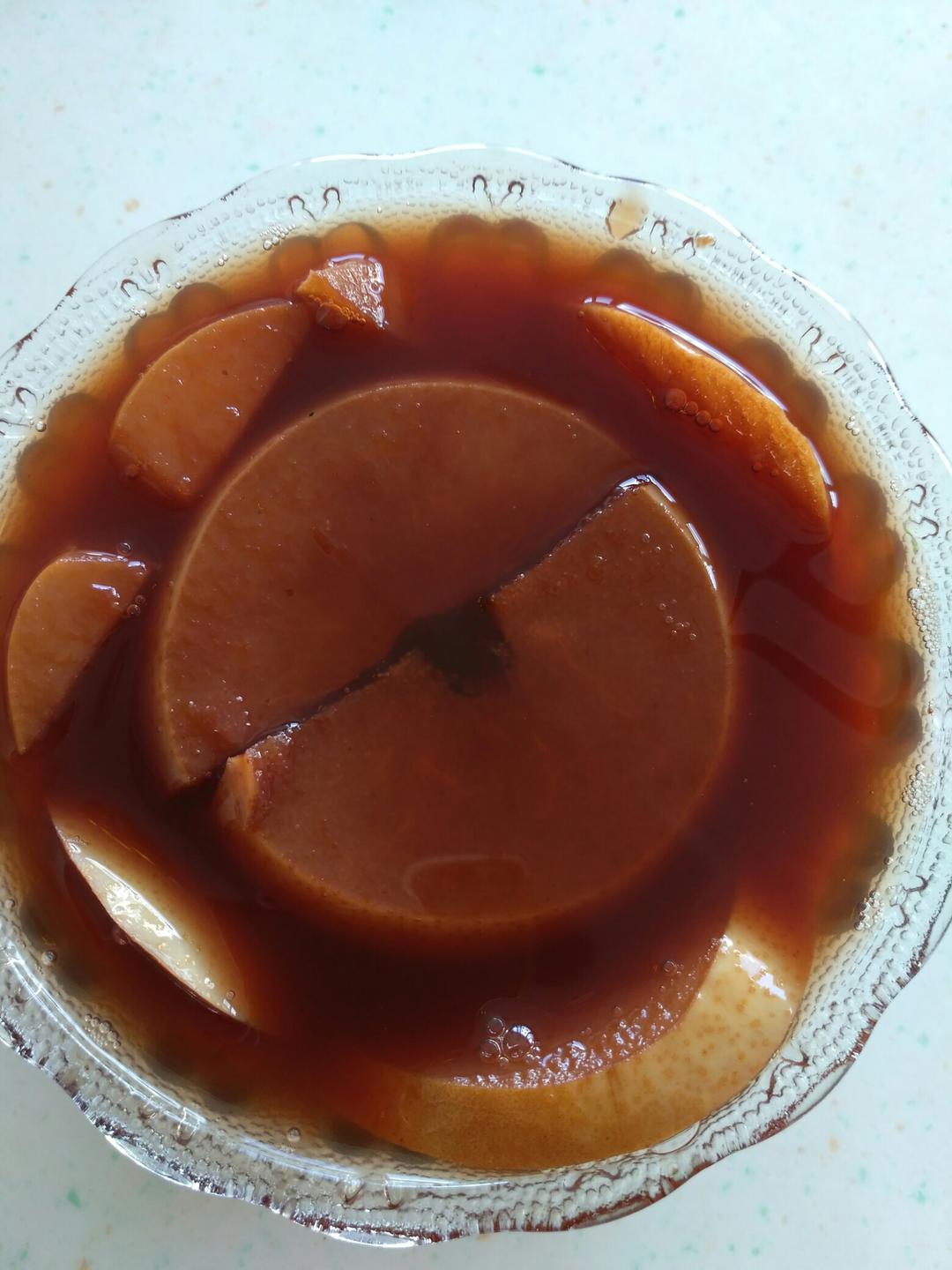 红酒炖鸭梨的做法