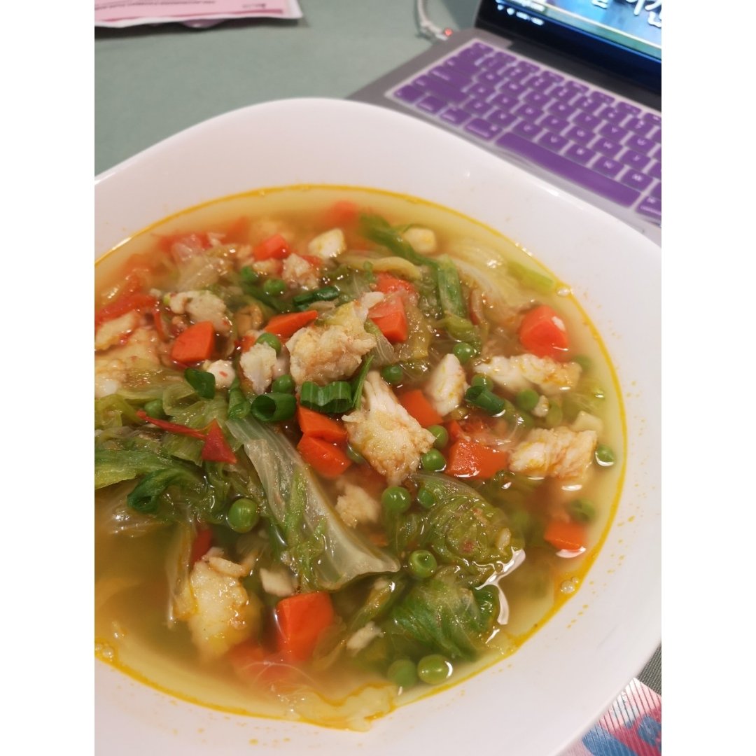 【健康三餐】番茄蔬菜鱼汤