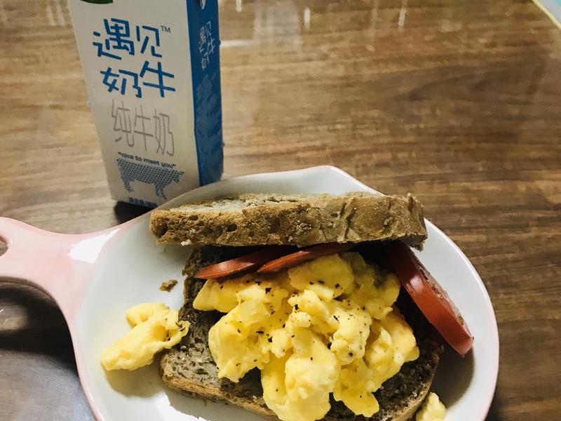 纯奶手撕吐司的做法 步骤1