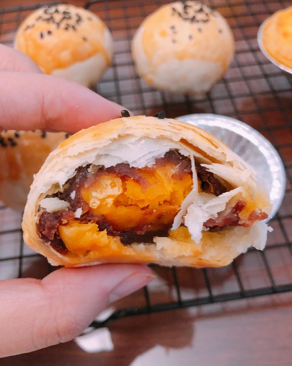 蛋黄酥，只需松弛一次的做法，适合新手