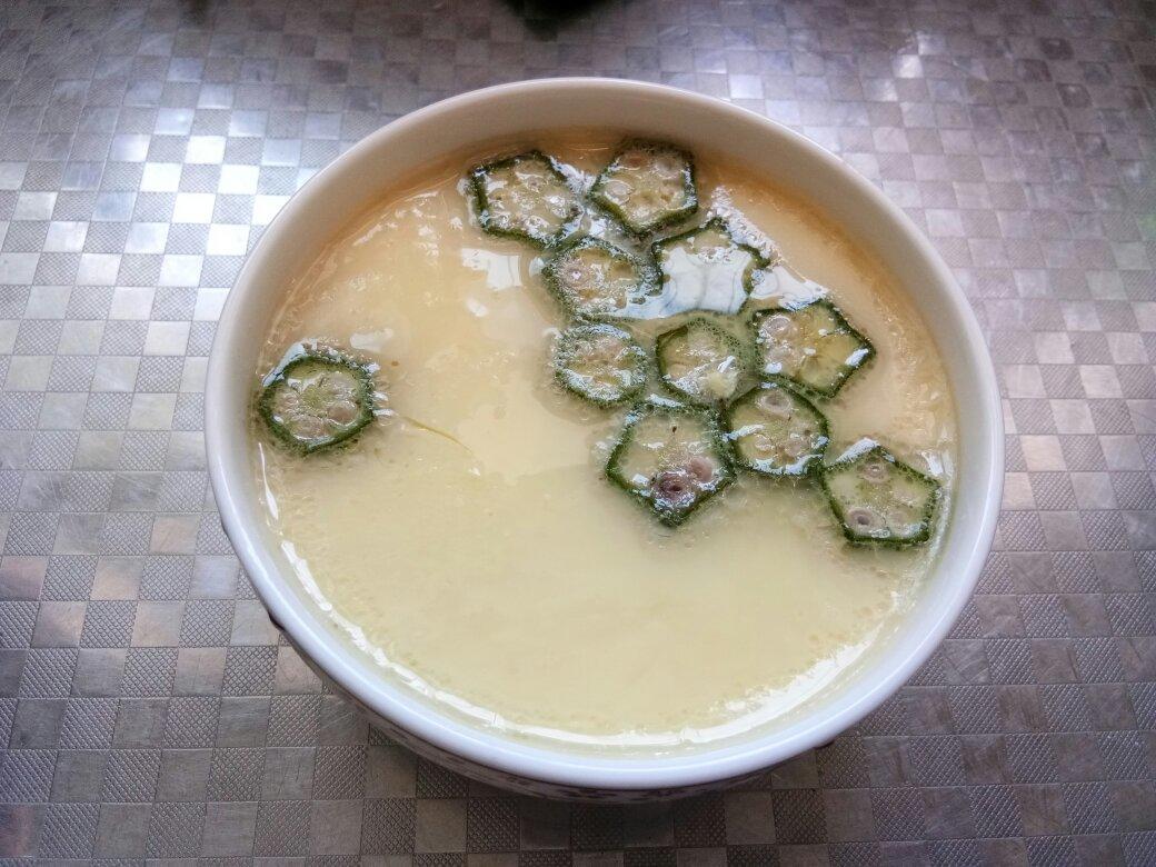 秋葵鸡蛋羹