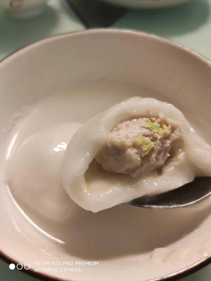 上海本地荠菜肉汤团