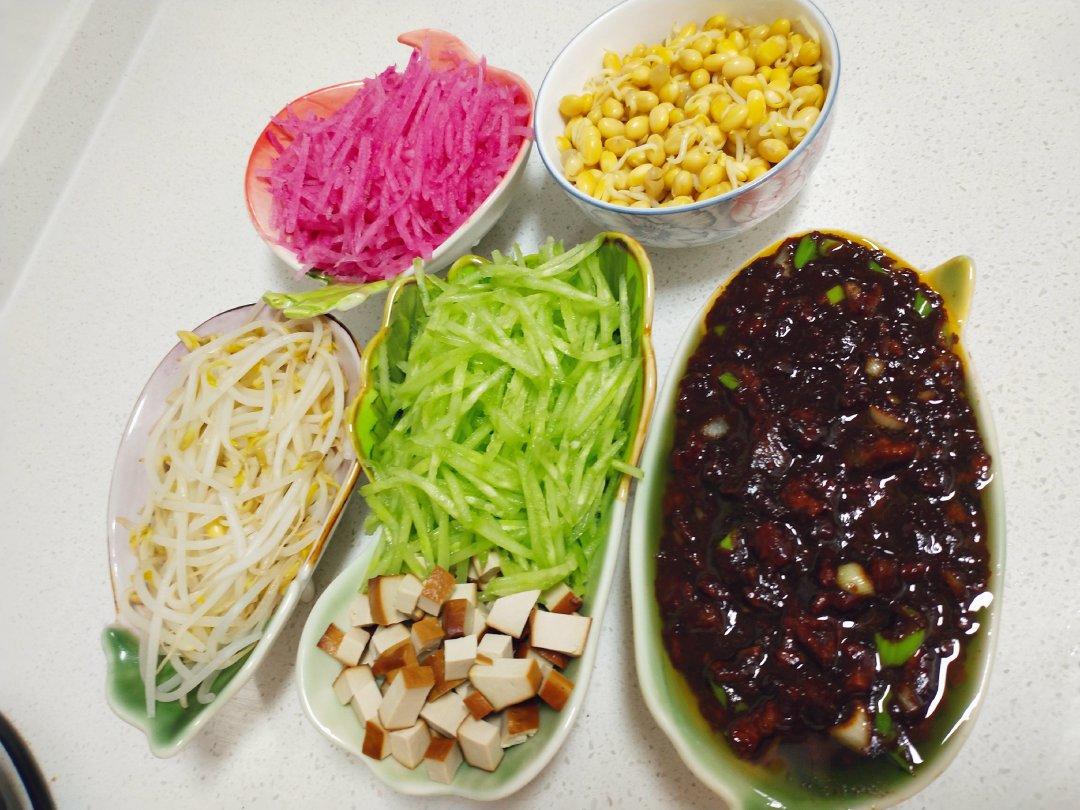 老北京炸酱面（附详细做法）