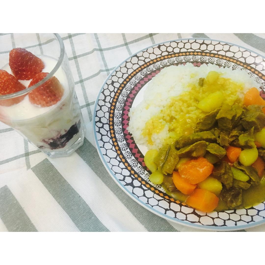 咖喱牛肉饭