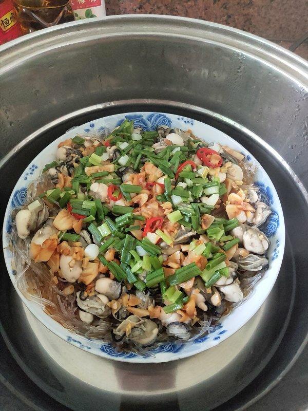 蒜蓉粉丝蒸蚝仔牡蛎肉