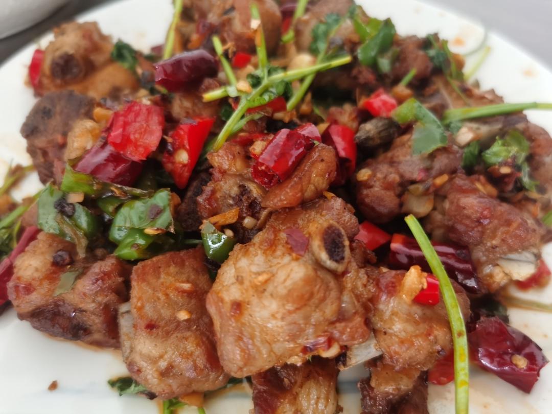 厨师长教你：“风味排骨”的家常做法，味道很赞，先收藏起来