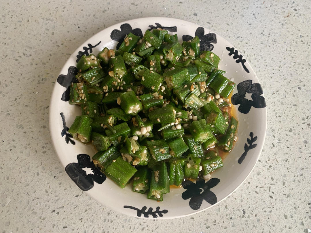 凉拌秋葵