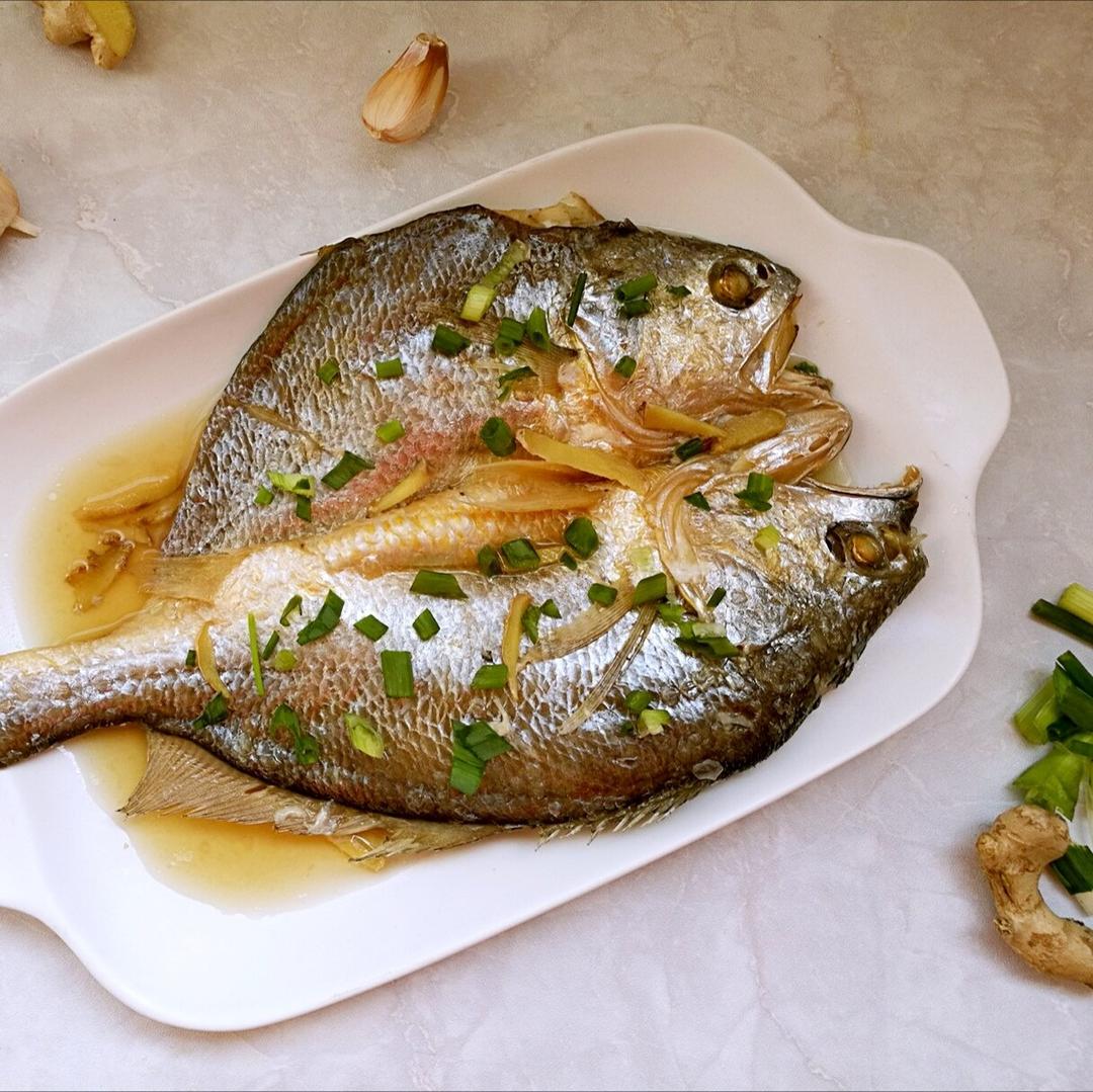 沙莉玲做的独家咸鲜蒸黄鱼