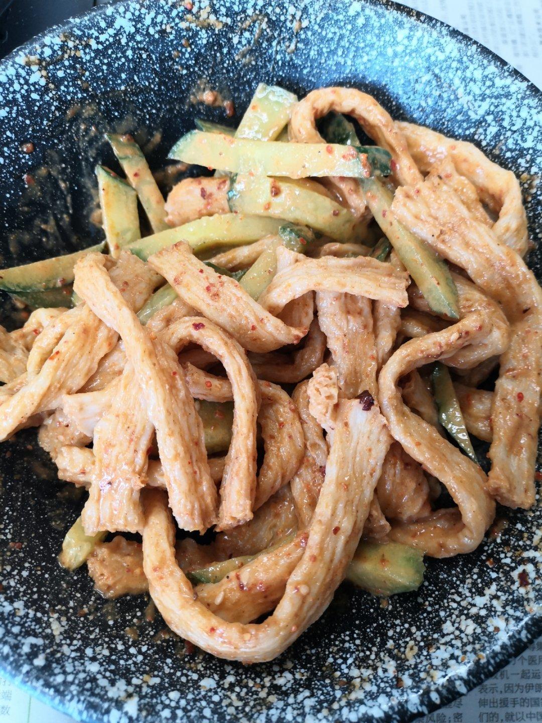 自制凉拌牛筋面菜