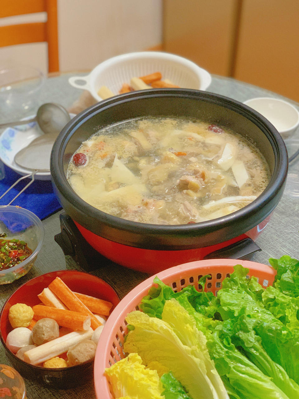 正宗海南椰子鸡，清淡鸡汤进补～