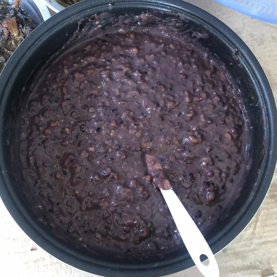 豆浆杂粮粥（别名：回归正轨粥）丨健康·三餐