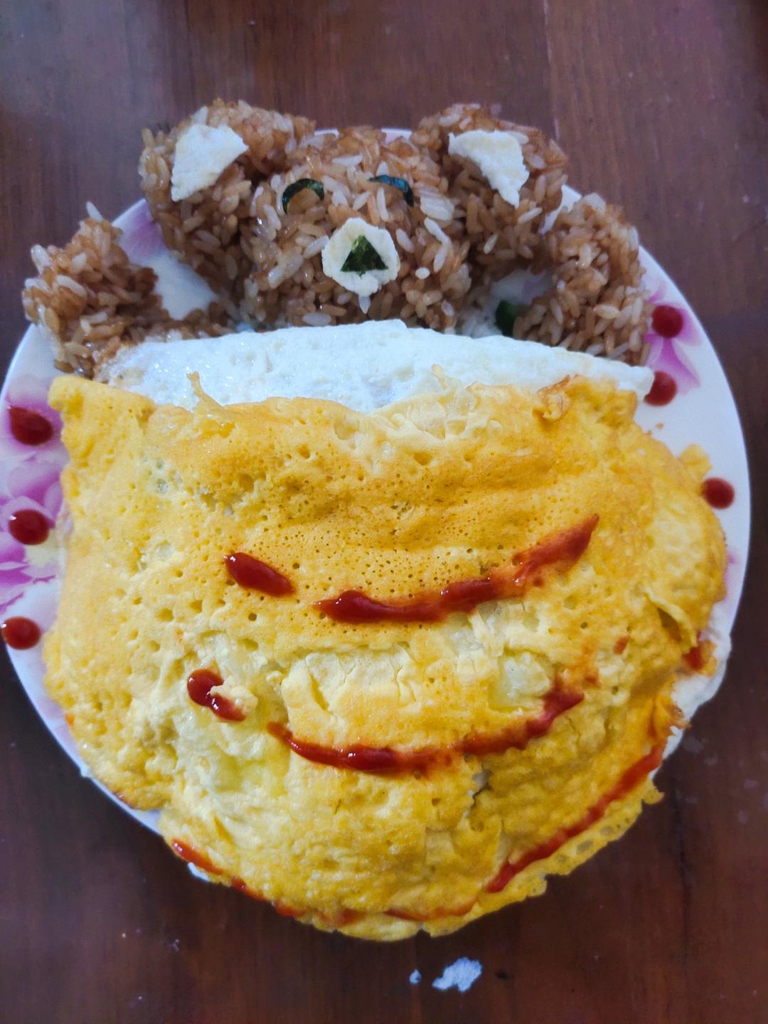 午睡熊蛋包饭