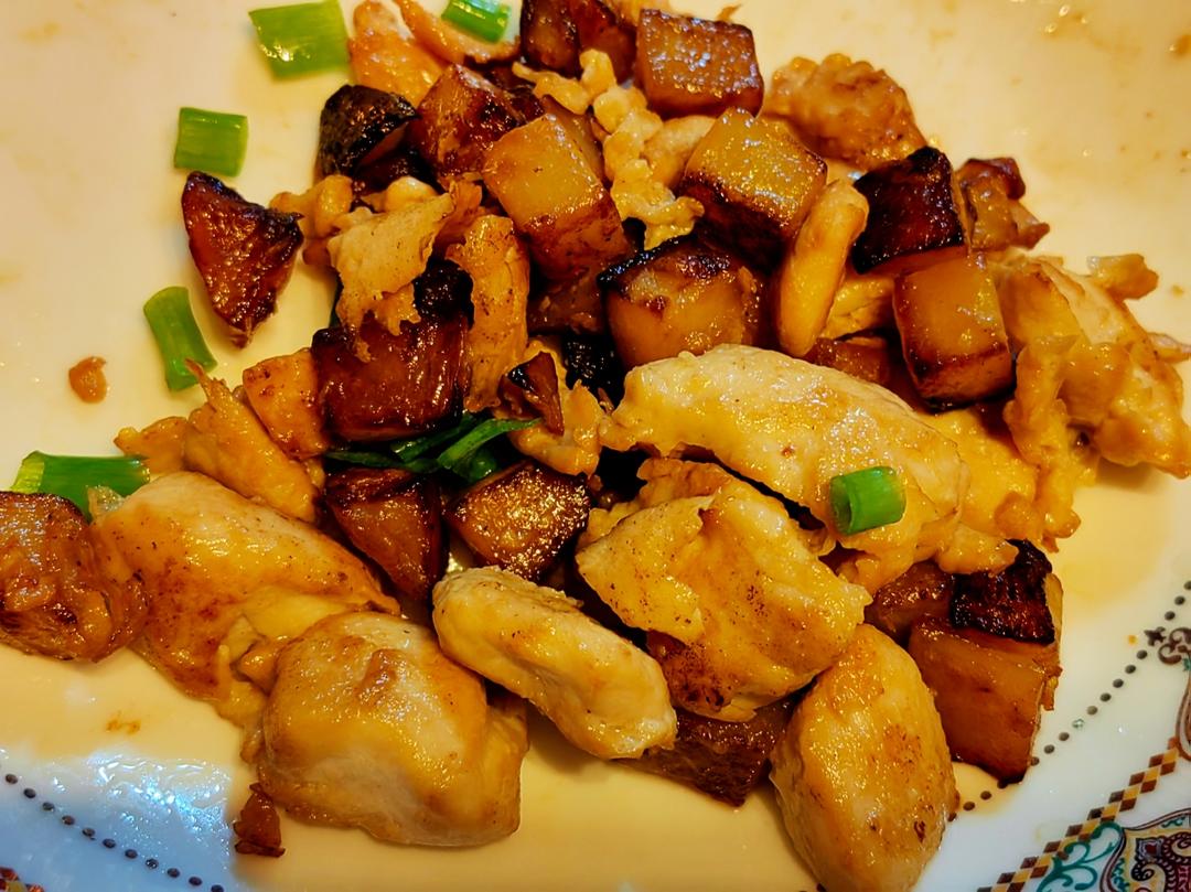 一道怎么做都好吃的干煎土豆鸡丁（红烧，咖喱，椒盐，孜然）