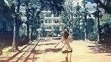 咬牛奶喝面包