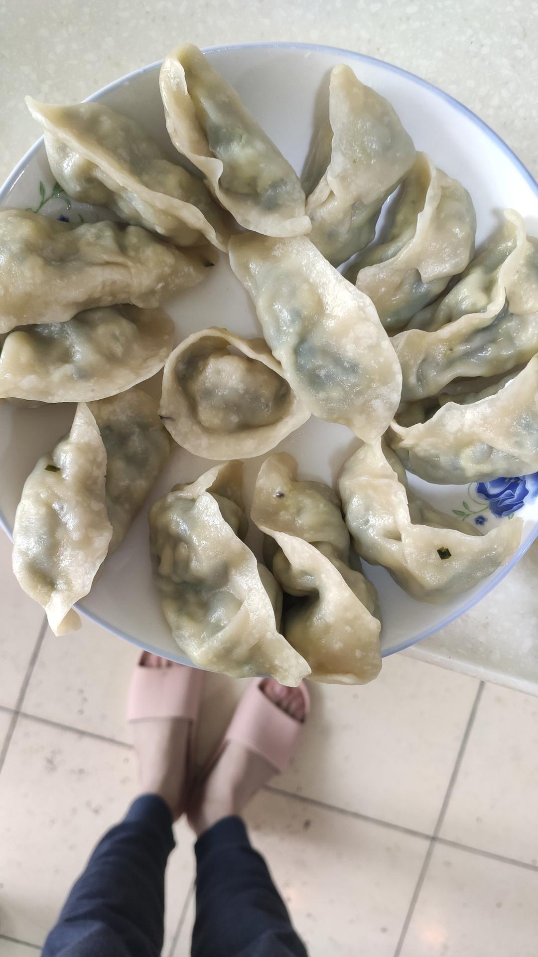 猪肉大葱烫面蒸饺
