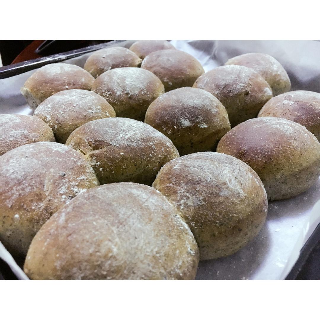 超好吃的酸奶黑芝麻餐包（香、松软）