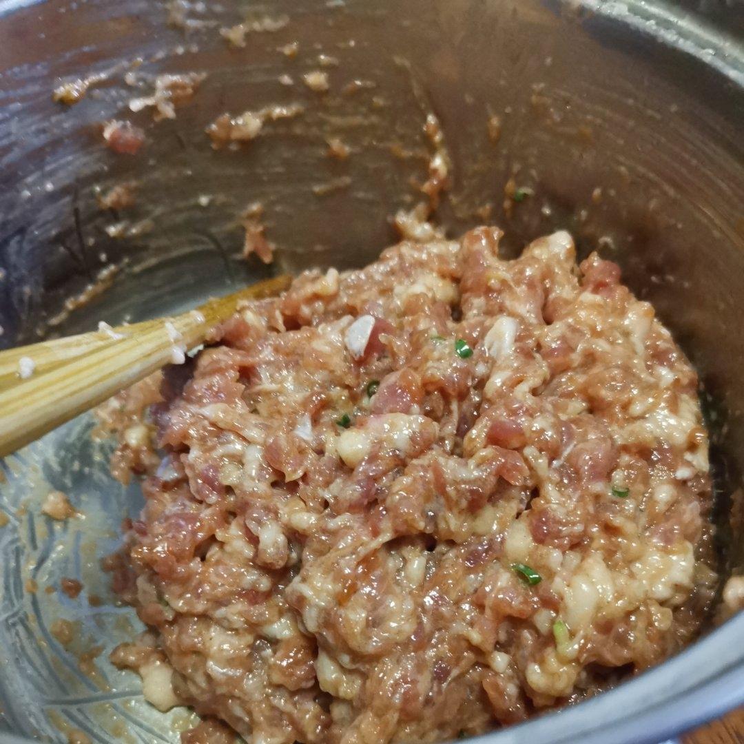肉不柴的馄饨馅