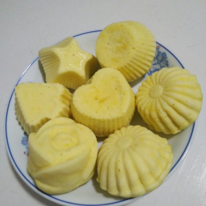 蒸蛋糕。。。清蒸戚风蛋糕---健康营养蒸出来（2蛋6寸）